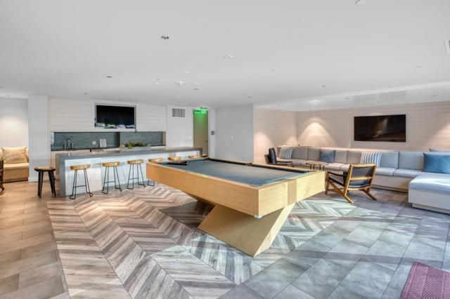 110 Channel Street, San Francisco CA: https://media.crmls.org/mediaz/c7bfc8b8-a50e-4ad0-85b7-bf034ff65acb.jpg