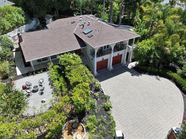17274 Verdes Robles, Los Gatos CA: https://media.crmls.org/mediaz/c7c07954-770c-46b7-91ac-21a9a3f201be.jpg