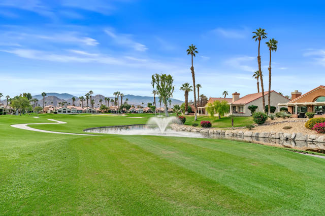 76955 Turendot Street, Palm Desert CA: https://media.crmls.org/mediaz/c7c19a51-3f03-4202-8b3a-91a0e9222877.jpg