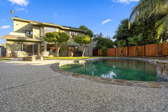 4945 Berkeland Court, San Jose CA: https://media.crmls.org/mediaz/c7c207c2-de26-48c0-a6da-a6e84483ac1a.jpg