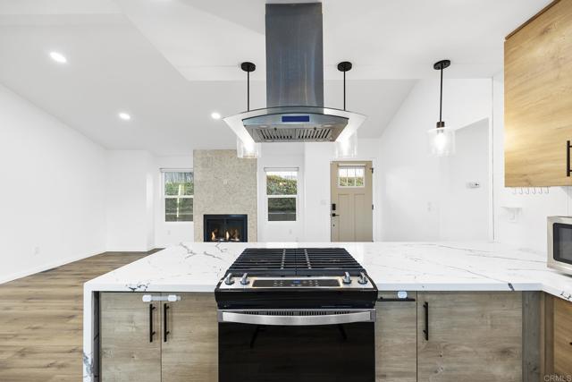 12694 Jackson Heights Drive, El Cajon CA: https://media.crmls.org/mediaz/c7c36254-4f77-4dd7-ad5b-190ea09c5143.jpg