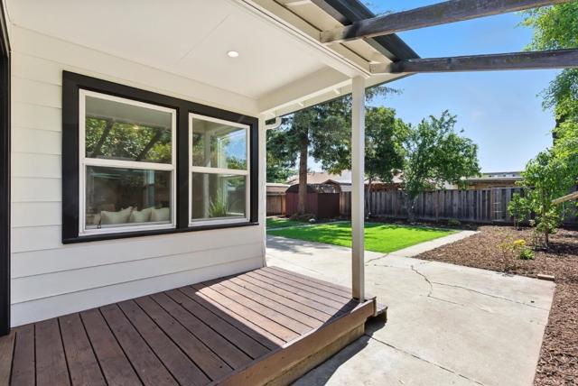 756 7th Avenue, Redwood City CA: https://media.crmls.org/mediaz/c7c55b80-b49f-4269-989d-91045c3b23fc.jpg