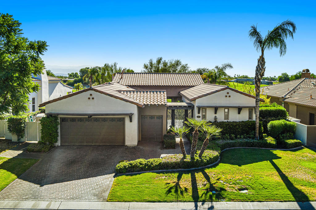 326 Loch Lomond Road