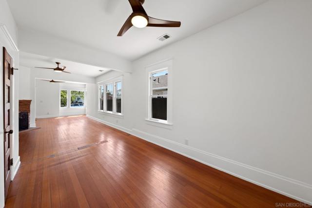 3636 Arizona St, Outside Area (Inside Ca) CA: https://media.crmls.org/mediaz/c7c679d8-4824-4248-9fd8-edead407c94f.jpg