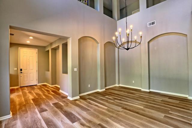 1250 Sunrise Drive, Gilroy CA: https://media.crmls.org/mediaz/c7c68114-6443-4dd8-9e06-a51c23873e2e.jpg
