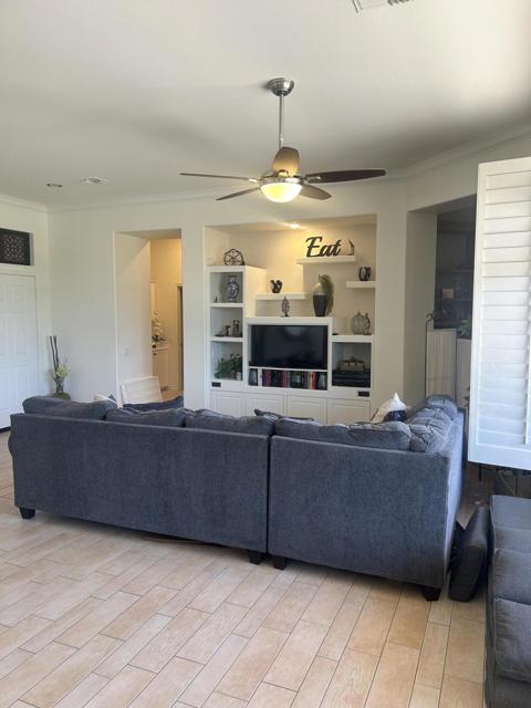 78557 Golden Reed Drive, Palm Desert CA: https://media.crmls.org/mediaz/c7c78baf-40ea-4b43-9881-1ac132881072.jpg