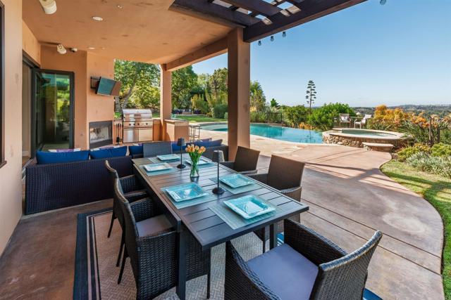 Detail Gallery Image 44 of 72 For 18102 via Ascenso, Rancho Santa Fe,  CA 92067 - 6 Beds | 6/1 Baths