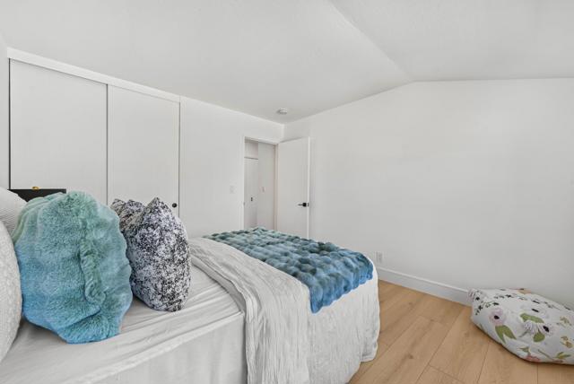 12099 Natoma Court, Saratoga CA: https://media.crmls.org/mediaz/c7c95675-ed43-43f2-8d34-9313bb267da8.jpg