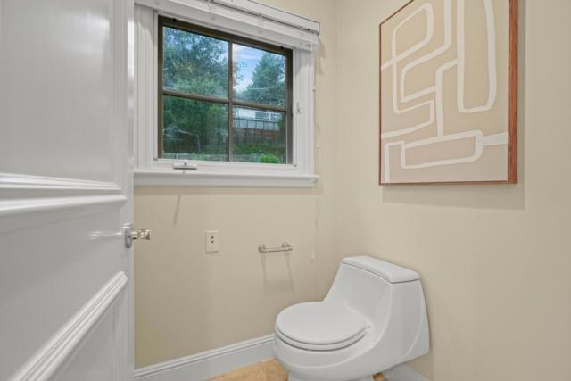 2855 Churchill Drive, Hillsborough CA: https://media.crmls.org/mediaz/c7c993db-0836-4f64-8764-a37efe67b23c.jpg