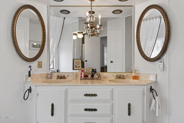 Detail Gallery Image 27 of 43 For 8 Calle Fronte #204,  Camarillo,  CA 93012 - 2 Beds | 2 Baths