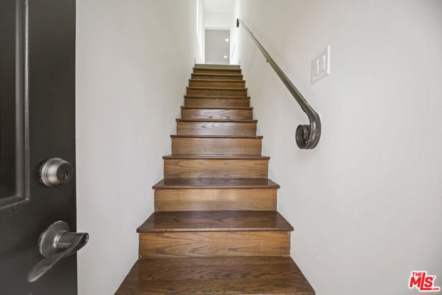 1148 S Stanley Avenue, Los Angeles CA: https://media.crmls.org/mediaz/c7c9b089-988e-4ecb-a3ce-03e1c3fbfb66.jpg