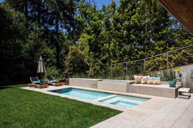 454 Cypress Drive, Los Altos CA: https://media.crmls.org/mediaz/c7cb8053-4d32-4993-a816-0019552c43c3.jpg
