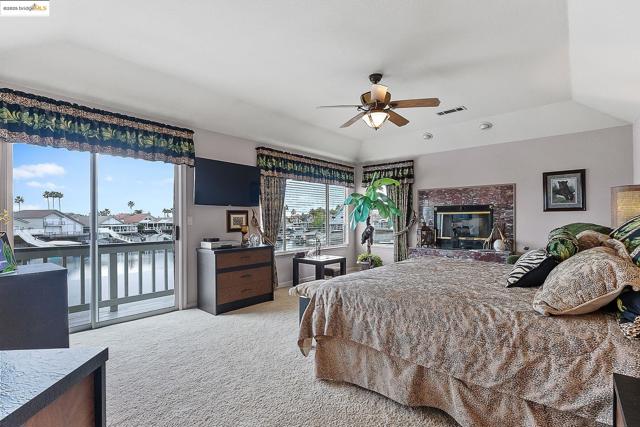 4210 Driftwood Pl, Discovery Bay CA: https://media.crmls.org/mediaz/c7cbbef2-940a-43c3-a408-3ed537c47cc0.jpg