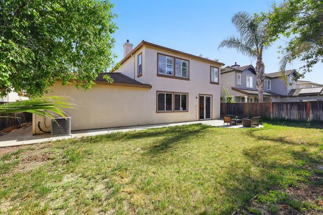 2342 Winchester Loop, Discovery Bay CA: https://media.crmls.org/mediaz/c7cbf862-295c-429c-b6d4-1623dd988eb4.jpg