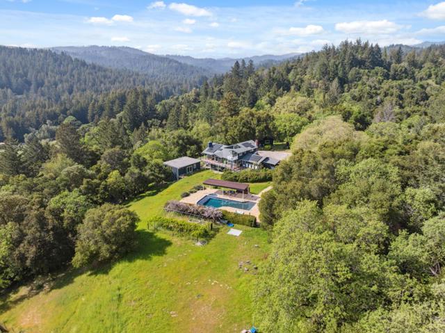 240 Buck Knoll Road, Boulder Creek CA: https://media.crmls.org/mediaz/c7cce1ac-4b89-4a4d-95bf-69c6f91fe181.jpg