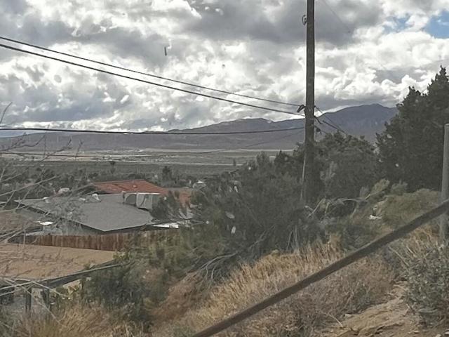 66775 Yucca Drive, Desert Hot Springs CA: https://media.crmls.org/mediaz/c7cd5df3-3234-46de-8c13-f8e0a8229572.jpg