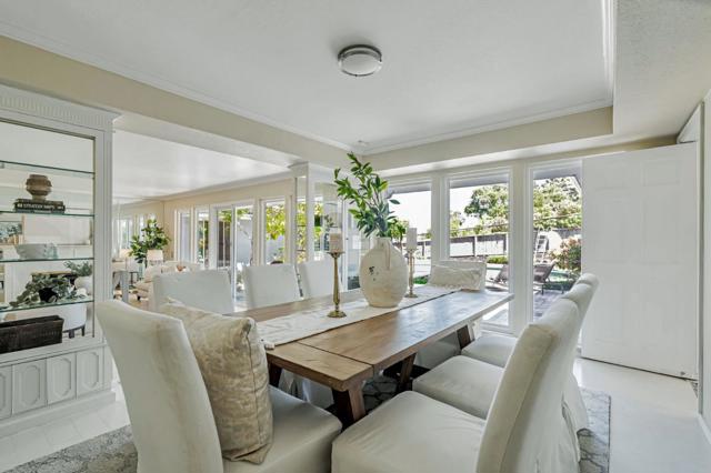 937 Parrott Drive, Hillsborough CA: https://media.crmls.org/mediaz/c7cddbdd-818a-4d3a-a16a-0de4c043b3c0.jpg