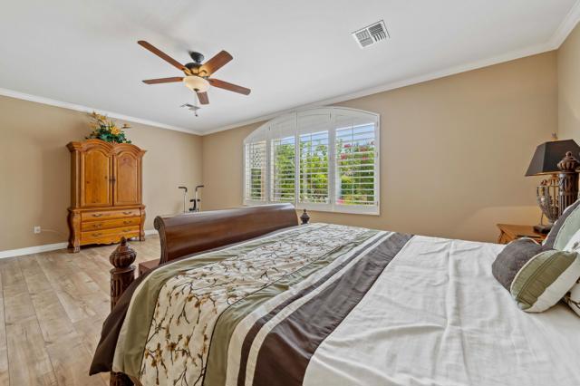 78305 Kensington Avenue, Palm Desert CA: https://media.crmls.org/mediaz/c7ce6529-ca50-45fc-867d-94f8f5979db0.jpg