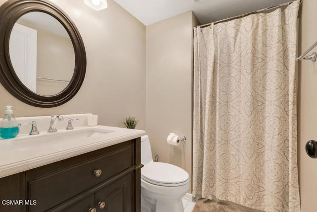 6217 Nita Avenue, Woodland Hills CA: https://media.crmls.org/mediaz/c7ce6a45-0bd8-4f54-a41e-bf5a39694e64.jpg
