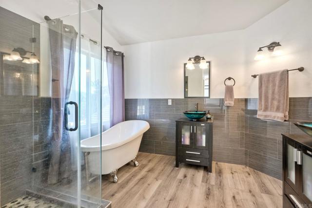 1025 Honeysuckle Drive, San Marcos CA: https://media.crmls.org/mediaz/c7ced248-abb0-40b0-9167-74efd9beb3a5.jpg