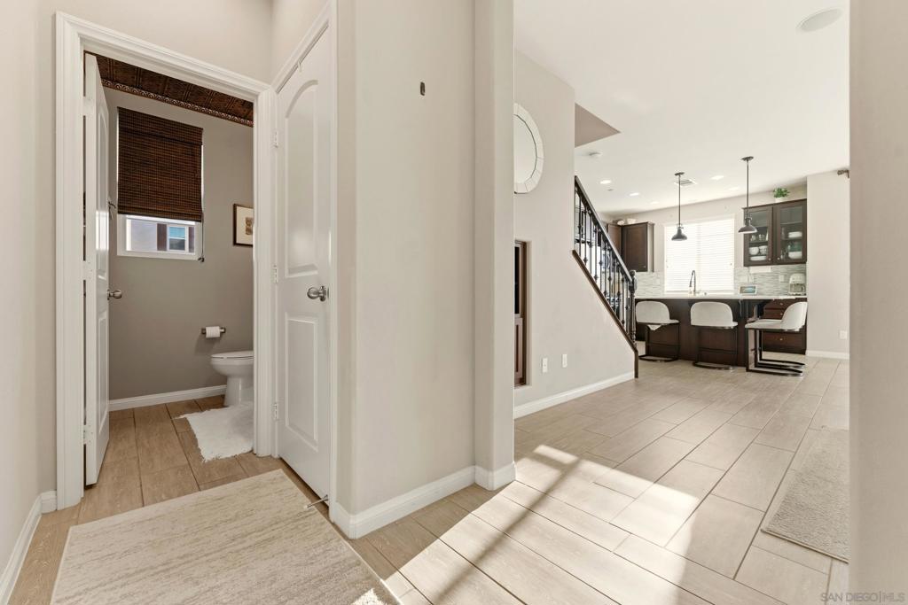 MLS #250045028SD image #31