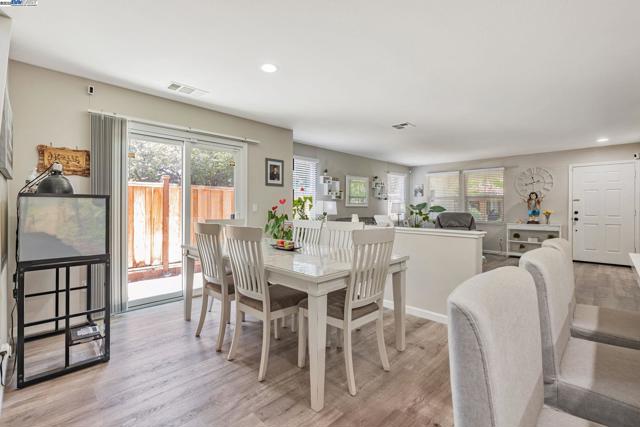208 Jupiter Ct., Pittsburg CA: https://media.crmls.org/mediaz/c7d067fa-1553-4dd2-8182-71a74cba191d.jpg