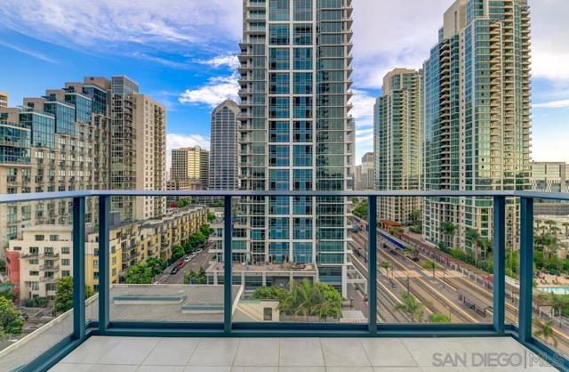1388 Kettner Blvd, San Diego CA: https://media.crmls.org/mediaz/c7d0e152-20f9-41cd-b278-1e0e0e86b53a.jpg