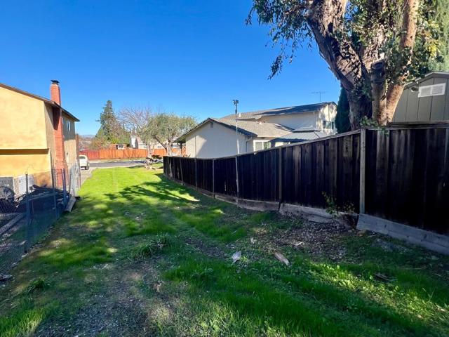 0 Foothill Dr, Parcel 1, Lot 32, San Jose CA: https://media.crmls.org/mediaz/c7d13421-b250-44d1-98e4-b2a6f5d6b0a6.jpg