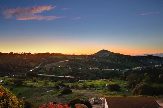 Detail Gallery Image 40 of 53 For 13065 via Suena, Valley Center,  CA 92082 - 3 Beds | 2/1 Baths