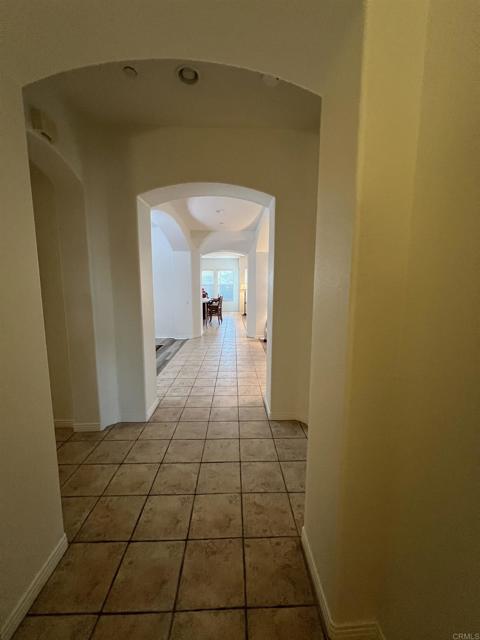 Detail Gallery Image 3 of 21 For 10623 Paseo Allegria Ave, San Diego,  CA 92127 - 3 Beds | 3 Baths