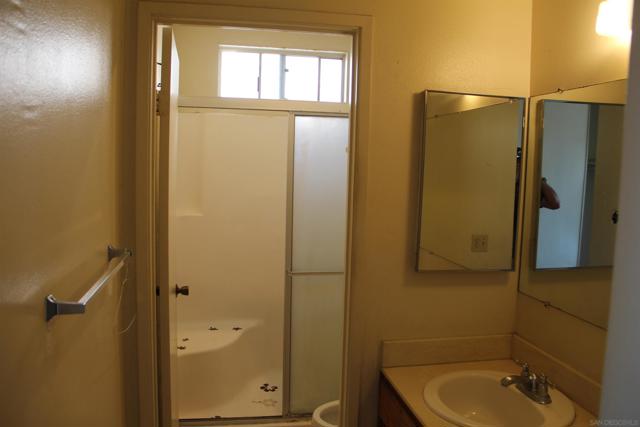 928 Churrituck Drive, San Diego CA: https://media.crmls.org/mediaz/c7d3e5dc-69fb-4c62-a151-fb45eb17f072.jpg