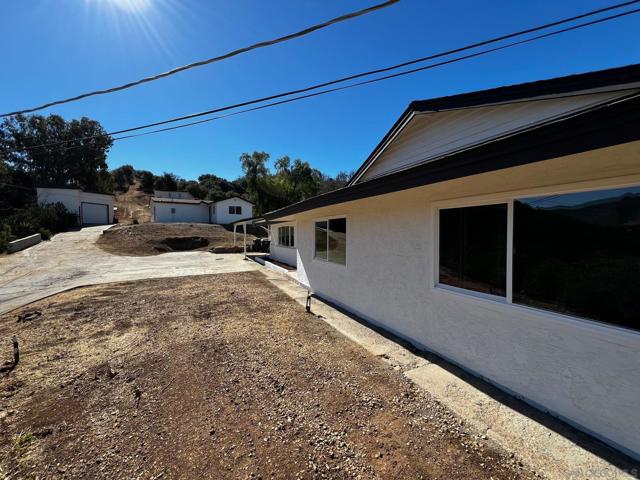Image 11 of 28 For 11927 Keys Creek Rd
