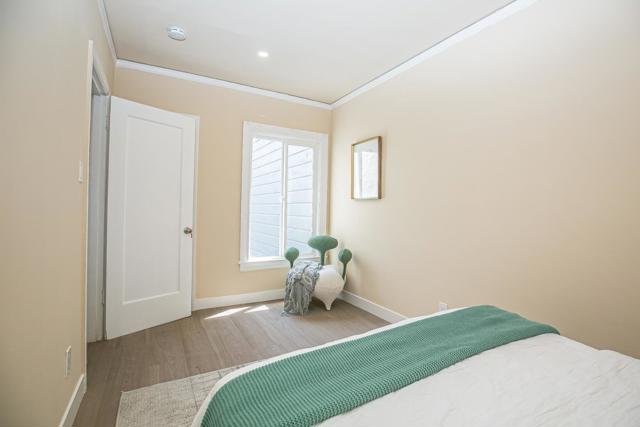 224 Shields Street, San Francisco CA: https://media.crmls.org/mediaz/c7d7328d-0829-4d14-9d36-d7953c5c601e.jpg