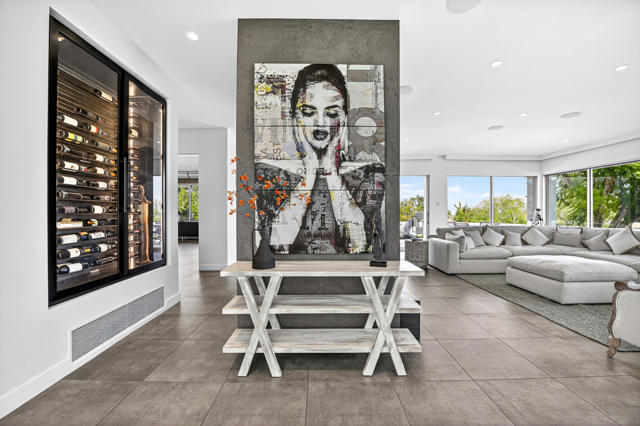 49120 Sunrose Lane, Palm Desert CA: https://media.crmls.org/mediaz/c7d7a90f-0143-4b48-a7e7-7e4b30b8e72e.jpg