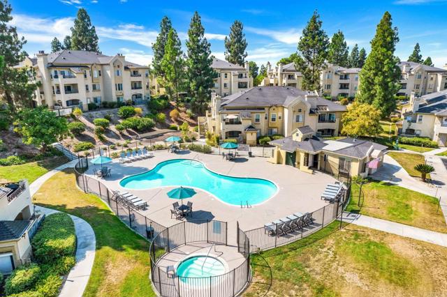 Detail Gallery Image 18 of 21 For 2083 Lakeridge Cir #104,  Chula Vista,  CA 91913 - 2 Beds | 2 Baths