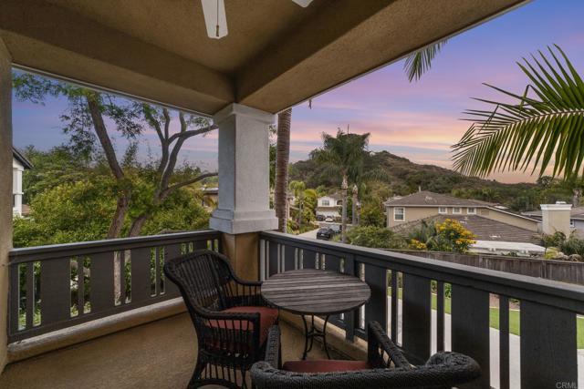 3655 Sage Canyon Drive, Encinitas CA: https://media.crmls.org/mediaz/c7d8db0b-da87-402f-8eac-59cc4206922d.jpg