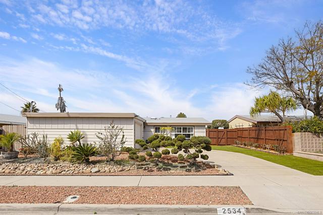 2534 Bartel St, San Diego CA: https://media.crmls.org/mediaz/c7d9fdf9-c53a-4aa4-adf0-460411e4768e.jpg