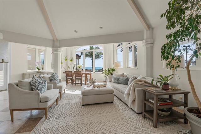 433 Seaview Drive, Aptos CA: https://media.crmls.org/mediaz/c7da3adf-9fc4-4127-a268-97dca860b29c.jpg