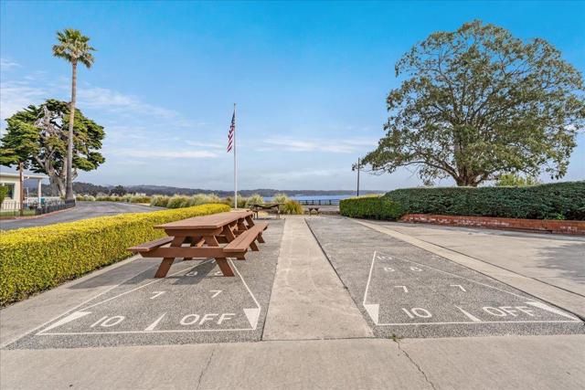 750 47th Avenue, Capitola CA: https://media.crmls.org/mediaz/c7dadebc-cdbb-4529-b3a5-6b7fb0e144e4.jpg