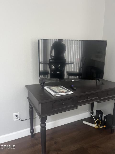 Detail Gallery Image 13 of 23 For 1027 Corte Primavera, Oxnard,  CA 93030 - 3 Beds | 2/1 Baths