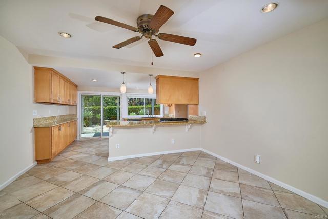 Detail Gallery Image 9 of 26 For 723 Fresca Ct, Solana Beach,  CA 92075 - 3 Beds | 2 Baths