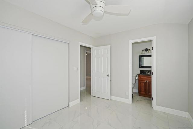 7684 Meadowbrook Ct, San Diego CA: https://media.crmls.org/mediaz/c7dfaa2f-43bc-4aaf-a6f7-bec3147e33d9.jpg