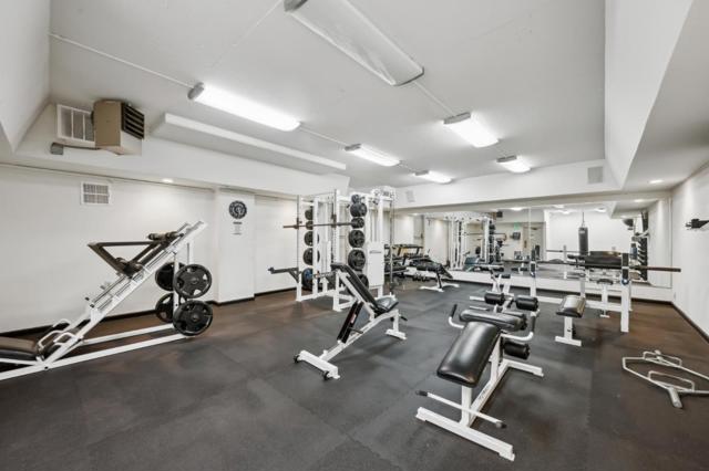 2101 Shoreline Drive, Alameda CA: https://media.crmls.org/mediaz/c7dfd3e4-84cb-476f-b6c9-1e68f8c7129e.jpg