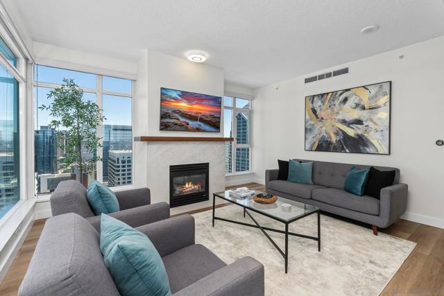 1199 Pacific Hwy, San Diego CA: https://media.crmls.org/mediaz/c7dff8b7-bc2f-4879-b1f5-40f22efc05fe.jpg