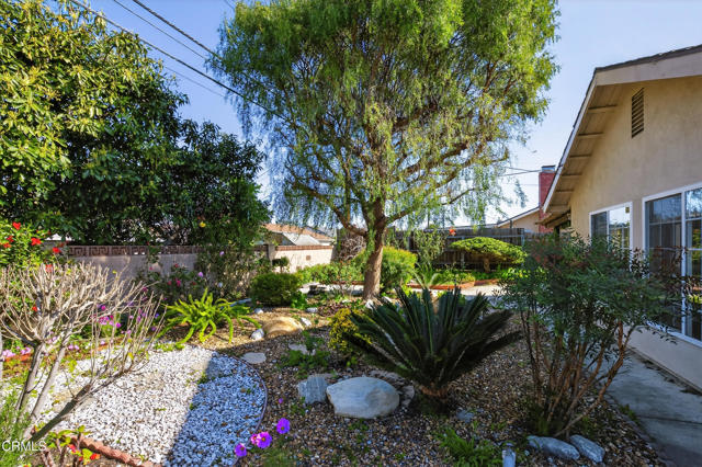 Detail Gallery Image 14 of 18 For 1251 Gardenia St, Oxnard,  CA 93036 - 3 Beds | 2 Baths