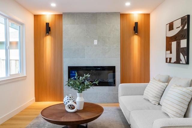 531 Easter Avenue, Milpitas CA: https://media.crmls.org/mediaz/c7e0b212-f1ec-43ca-99b9-636a9ea13a0f.jpg