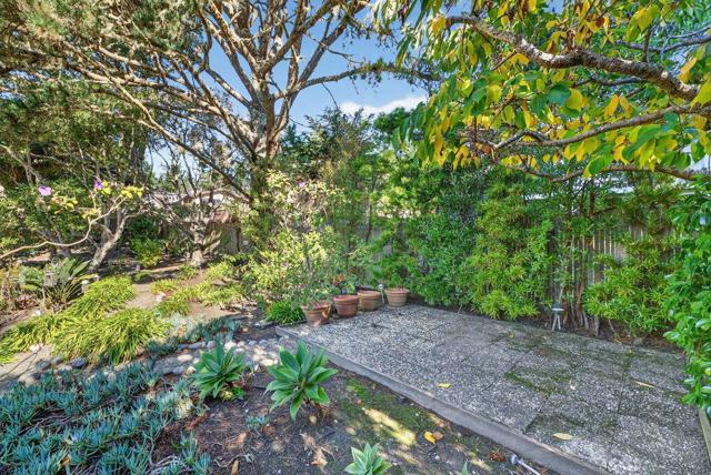 4051 Los Altos Drive, Pebble Beach CA: https://media.crmls.org/mediaz/c7e100be-f82d-4bda-9995-c6f35608ef72.jpg