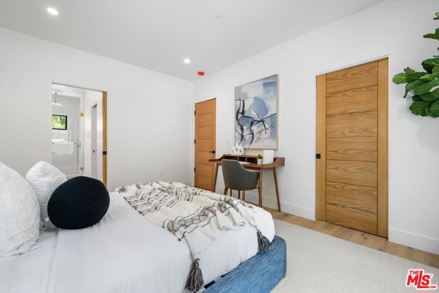 101 Greenfield Avenue, Los Angeles CA: https://media.crmls.org/mediaz/c7e10325-c821-4140-bb8e-e1d4b3bf40b3.jpg