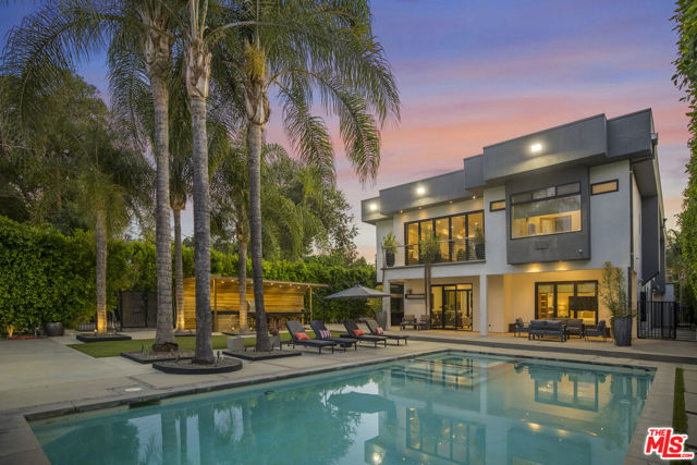 5304 Louise Avenue, Encino CA: https://media.crmls.org/mediaz/c7e13389-7208-4f7d-b1ff-9d5994d98e7b.jpg