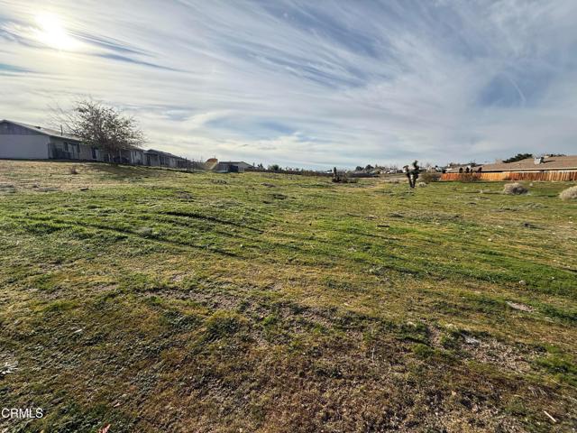 16670 Sequoia Street, Hesperia CA: https://media.crmls.org/mediaz/c7e17041-d880-4f8e-9b1b-d62a6e301b03.jpg